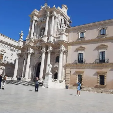 Διαμέρισμα Two Face *